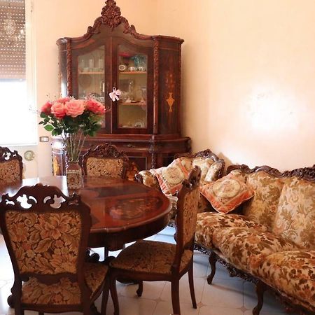 B&B Goldmund Naples Exterior photo