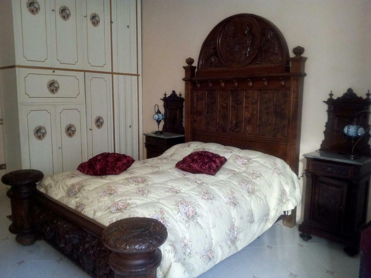 B&B Goldmund Naples Exterior photo