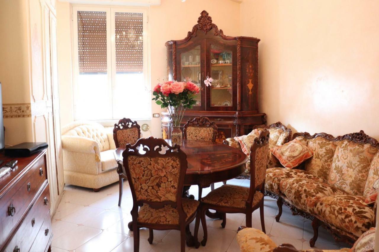 B&B Goldmund Naples Exterior photo