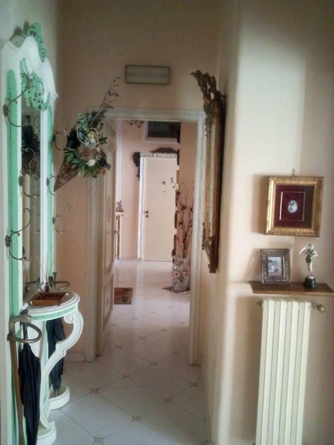 B&B Goldmund Naples Exterior photo
