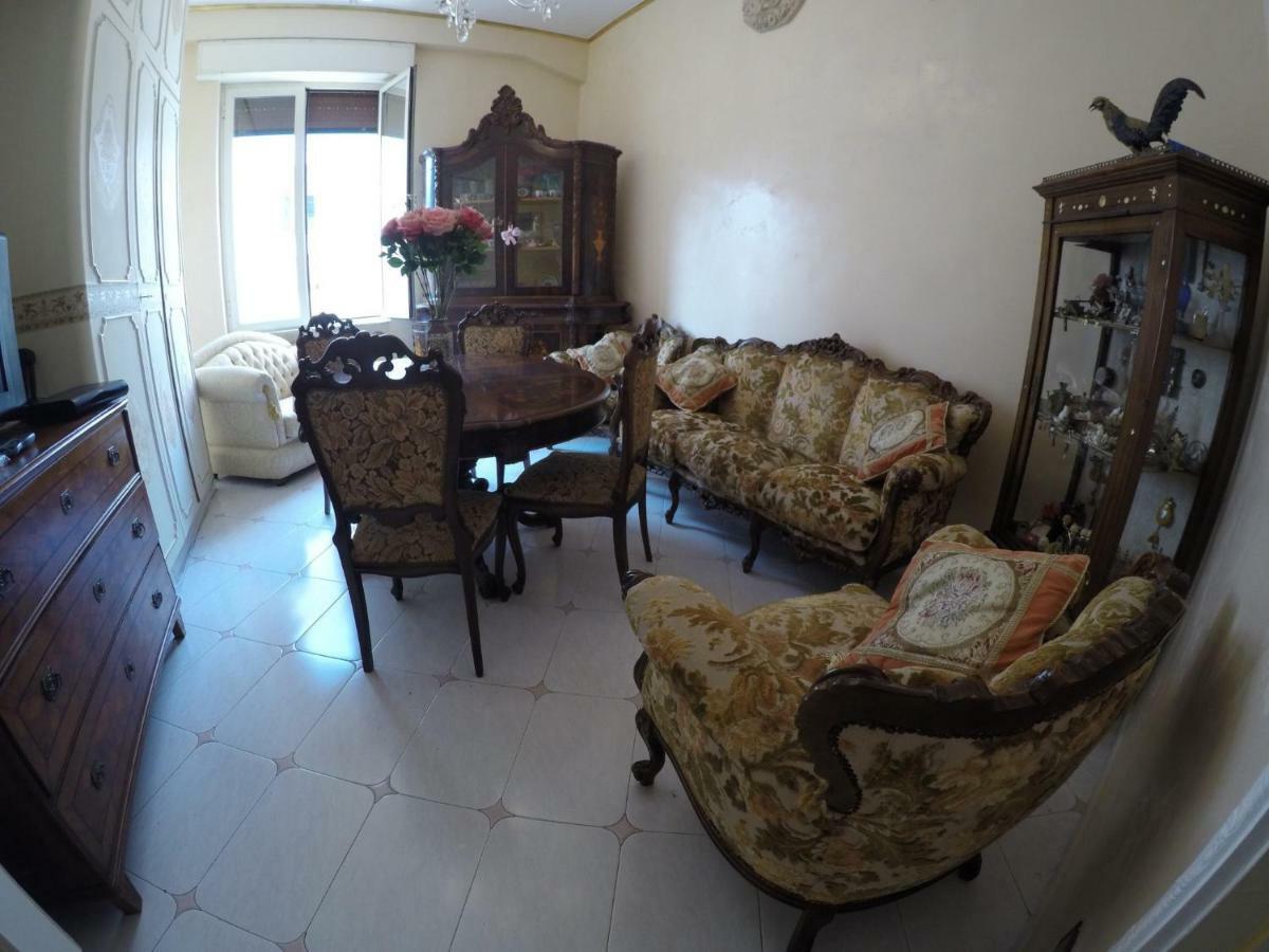 B&B Goldmund Naples Exterior photo